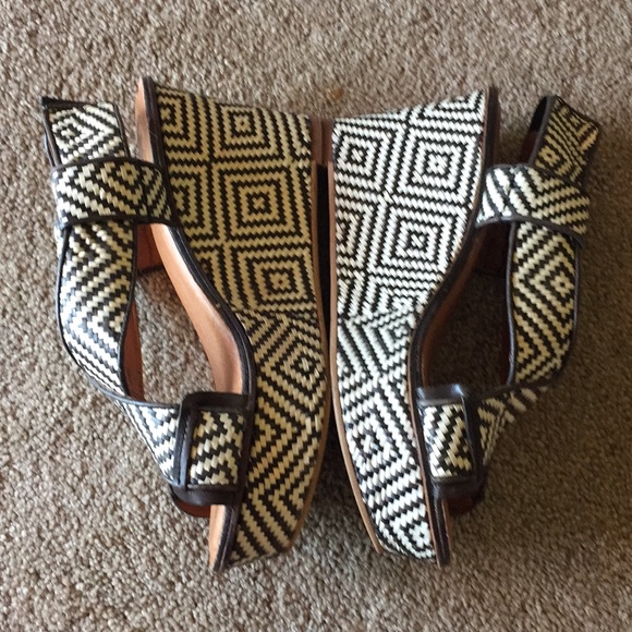 🍀Lucky Wedges🍀 - Picture 1 of 6